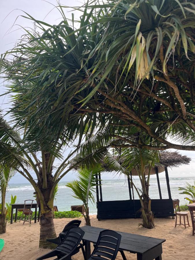 Sabine Holiday Resort And Restaurant Matara Ngoại thất bức ảnh